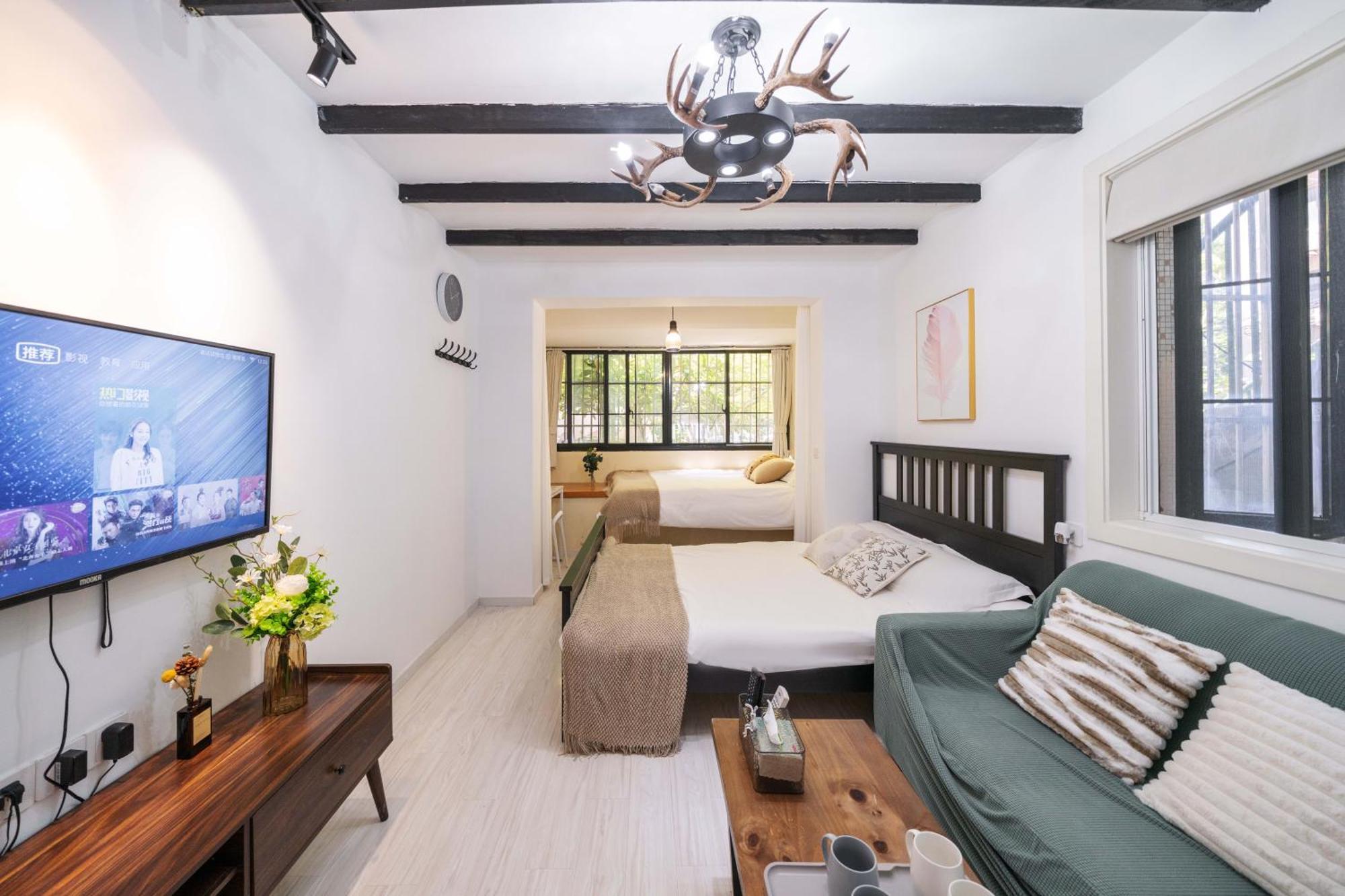 Tianhe Villa, Xujiahui-2 Beds Apartment *